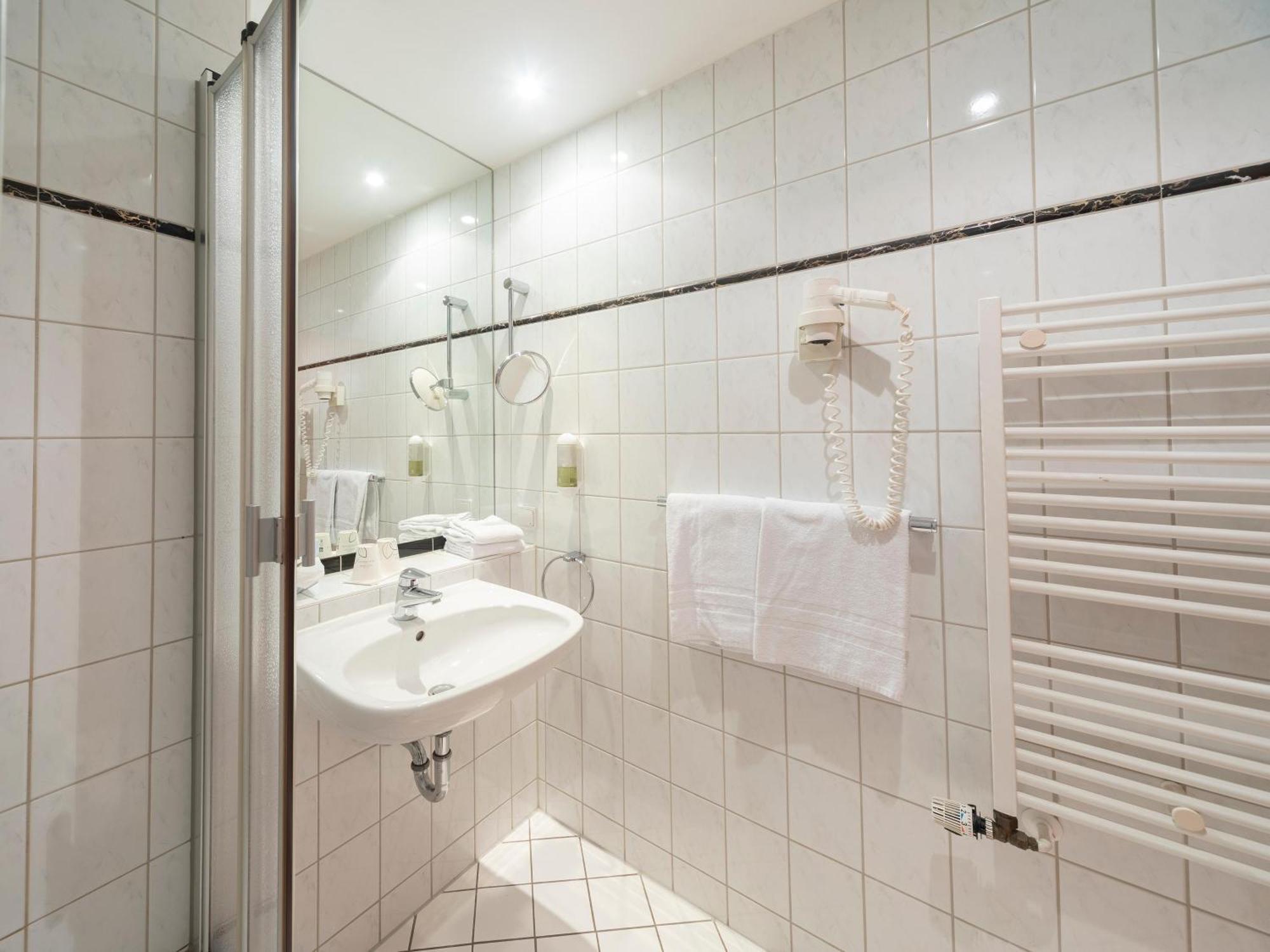 B&B Hotel Gotha-Hbf Luaran gambar